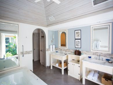 Jamaica Vacation Villa On Coconut Plantation.