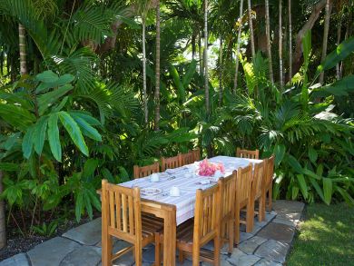 Jamaica Vacation Villa On Coconut Plantation.