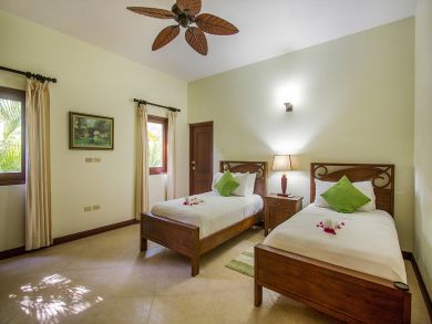 Negril Waterfront Luxury Vacation Villa Jamaica Pool