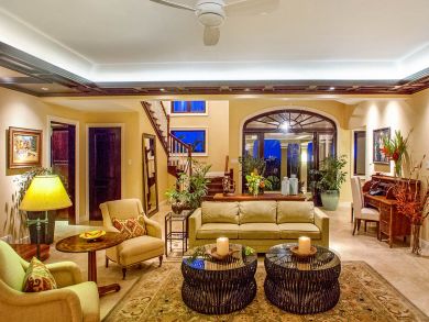 Montego Bay Luxury A Great Home with Media Room Hot Tub Pool