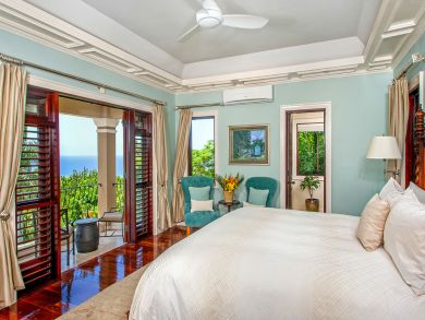 Montego Bay Luxury A Great Home with Media Room Hot Tub Pool