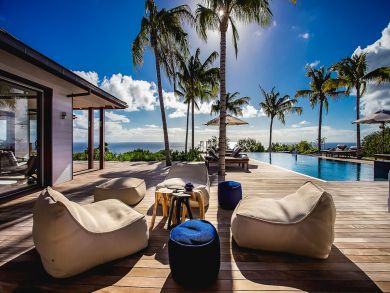 St. Barts Home 897840