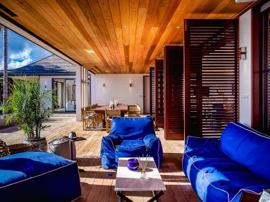 St. Barts Home 897840