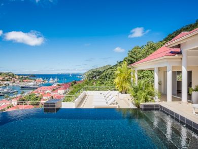 St. Barts Home 897841