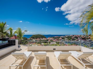 St. Barts Home 897841