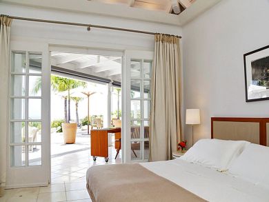 St. Barts Home 897842