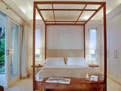 St. Barts Home 897842