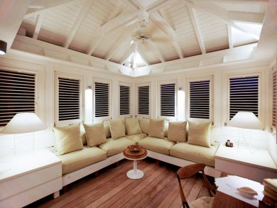 St. Barts Home 897842