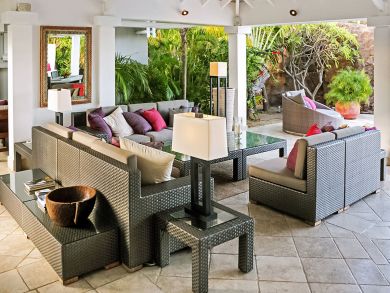 St. Barts Home 897843