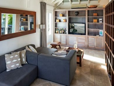 St. Barts Home 897843