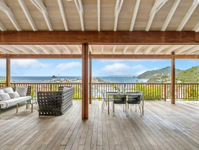 St. Barts Home 897844