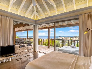 St. Barts Home 897844