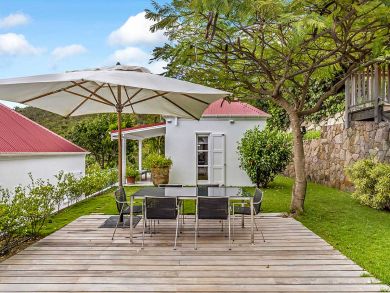 St. Barts Home 897844