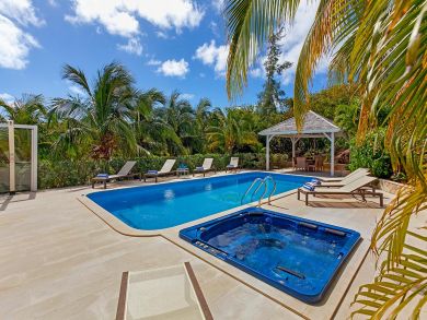 St. Barts Home 897845