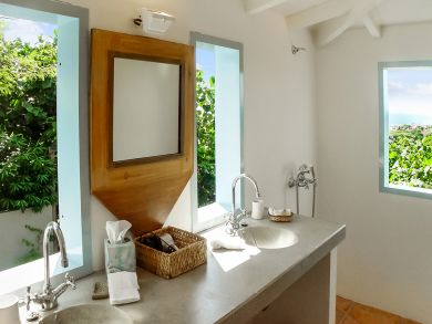 St. Barts 8 Bedroom Ocean View Villa Infinity Pool