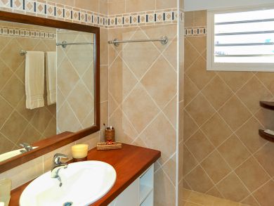 St. Barts Home 897847
