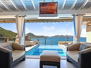 St. Barts Home 897847