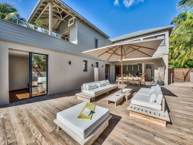 St. Barts Beachfront Four Bedroom Luxury Vacation Rental Home St. Barts Beachfront Four Bedroom Luxury Vacation Rental Home