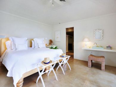 St. Barts Home 897858