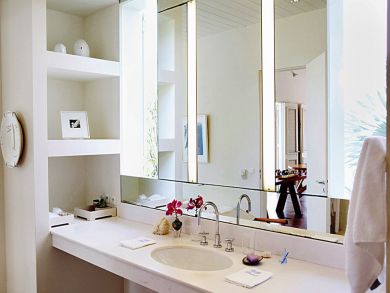 St. Barts Home 897858