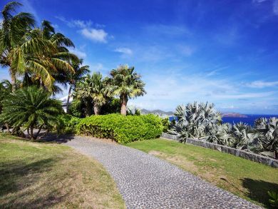 St. Barts Home 897858