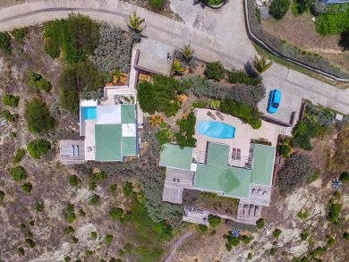 St. Barts Home 897861
