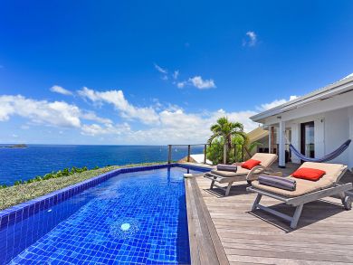 St. Barts Home 897862