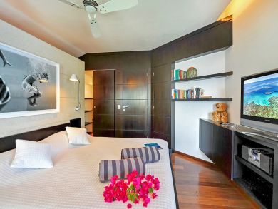 St. Barts Home 897862