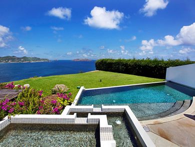 St. Barts Home 897863