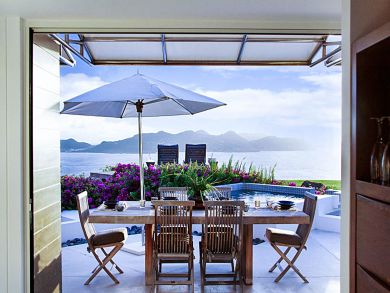 St. Barts Home 897863