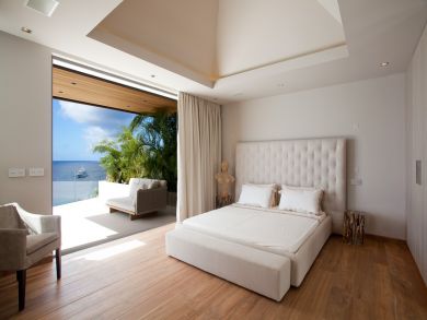 ST. BARTS 5 BEDROOM VILLA BEACH ACCESS