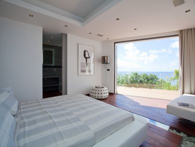 ST. BARTS 5 BEDROOM VILLA BEACH ACCESS