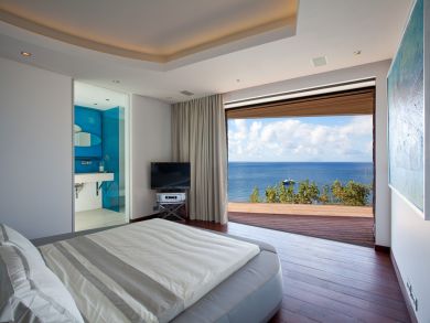 ST. BARTS 5 BEDROOM VILLA BEACH ACCESS
