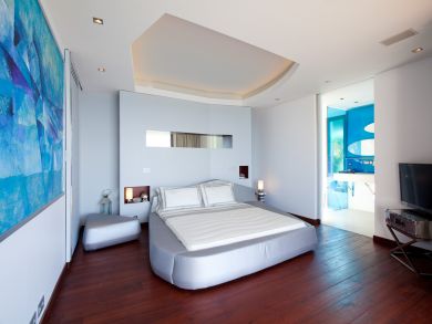 ST. BARTS 5 BEDROOM VILLA BEACH ACCESS
