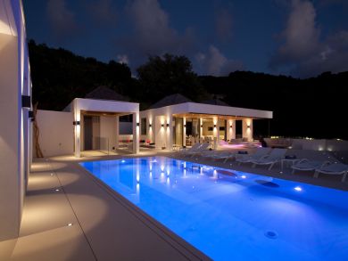 ST. BARTS 5 BEDROOM VILLA BEACH ACCESS