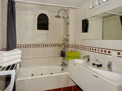 St. Barts Home 897871