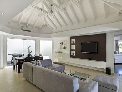 St. Barts Home 897872