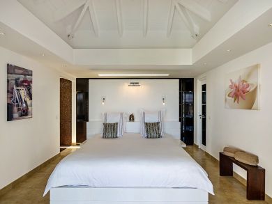 St. Barts Home 897872
