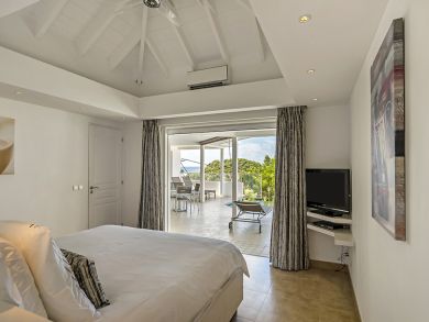 St. Barts Home 897872