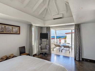 St. Barts Home 897872