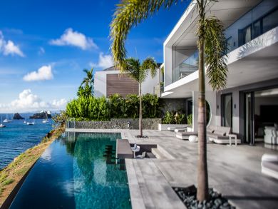 St. Barts Home 897876