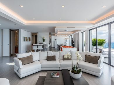 St. Barts Home 897876