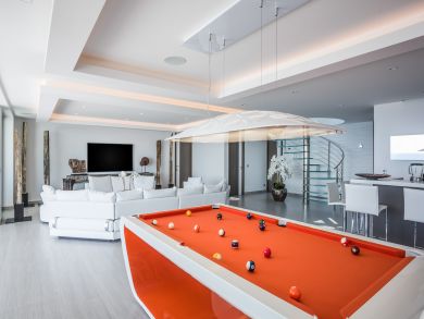 St. Barts Home 897876