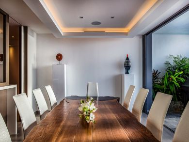 St. Barts Home 897876