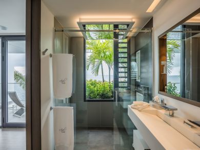 St. Barts Home 897876