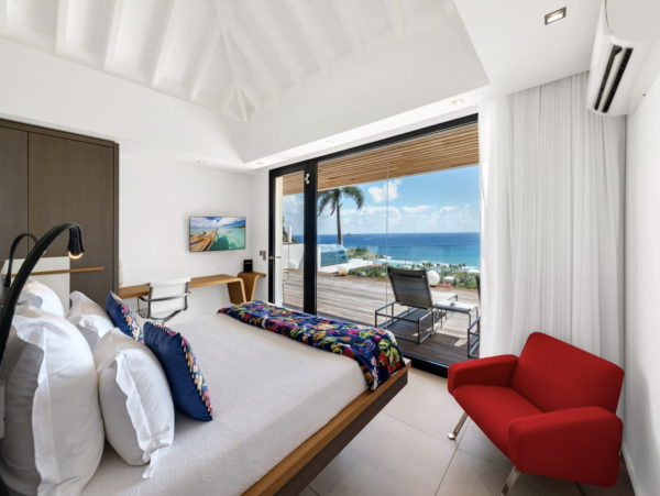 Anse Des Cayes St Barts Luxury Villa Pool & Staff
