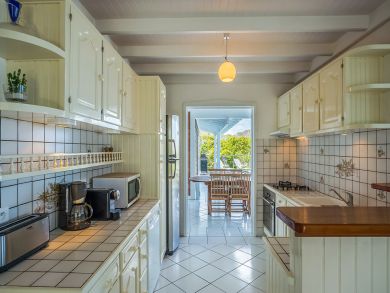 St. Barts Home 897882