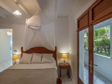 St. Barts Home 897882