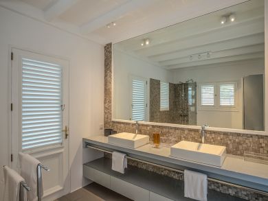 St. Barts Home 897882