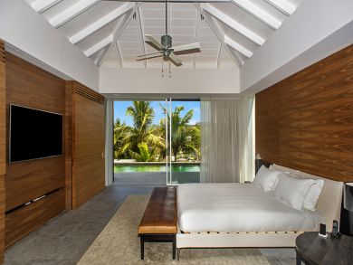 St. Barts Home 897883